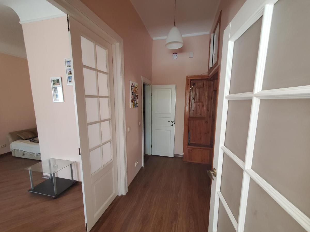 Kyiv Top Location 60M2 Apt In Old City Fast Wifi Selfchekin Екстер'єр фото