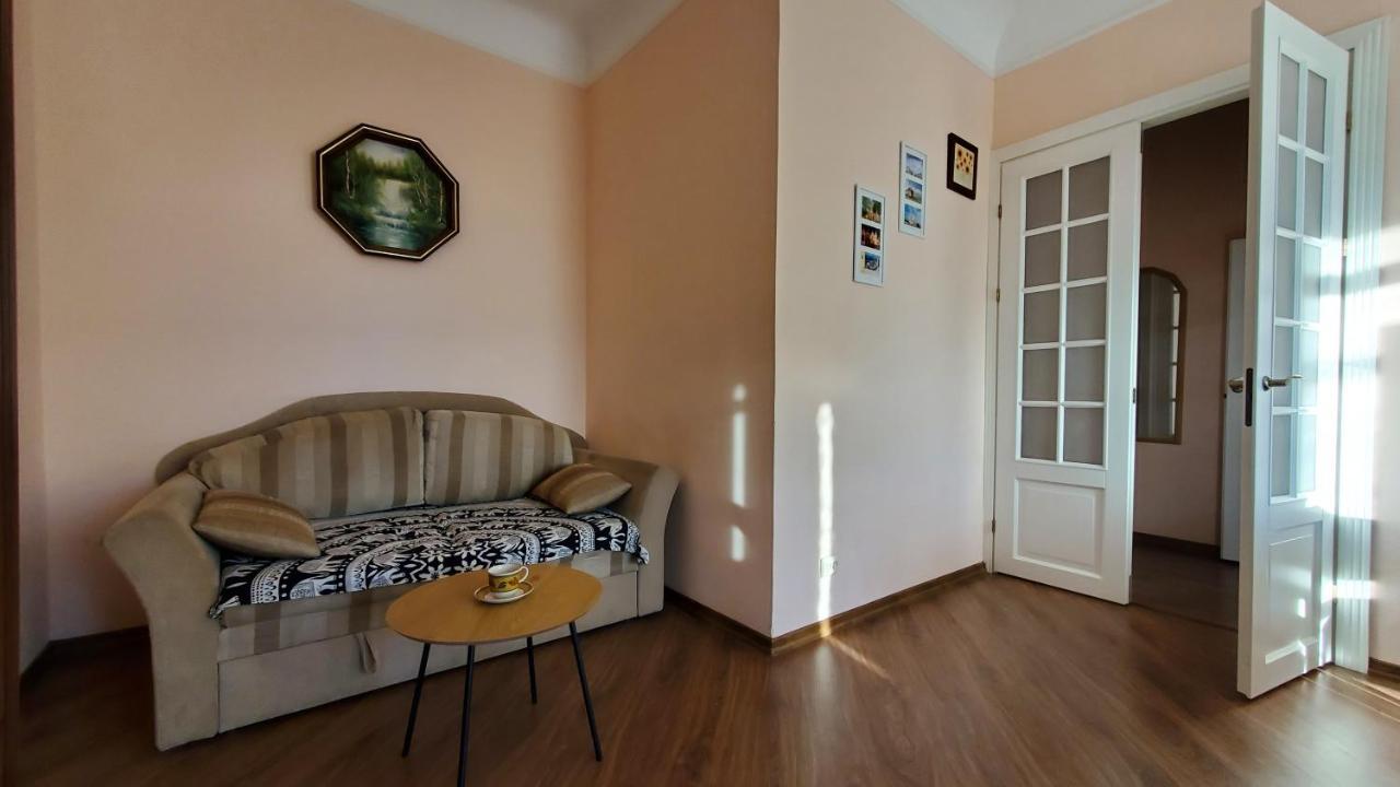 Kyiv Top Location 60M2 Apt In Old City Fast Wifi Selfchekin Екстер'єр фото